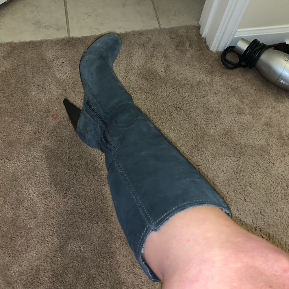 Jessica Simpson Gray Boots 6.5